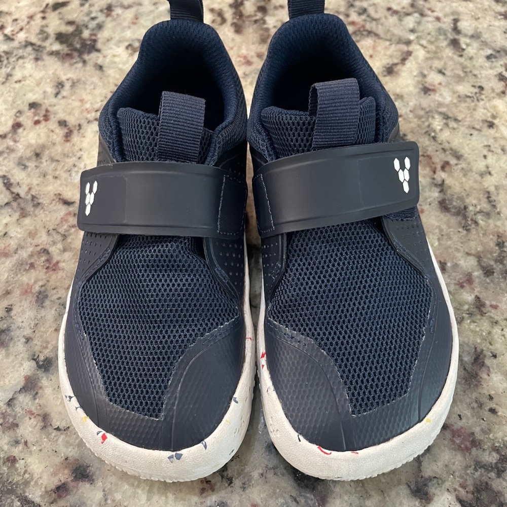Vivo Barefoot Kids Sneakers in Navy with White Soles